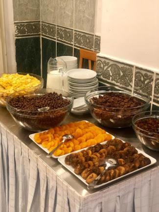 Hotel Bueyuek Levent イスタンブール エクステリア 写真